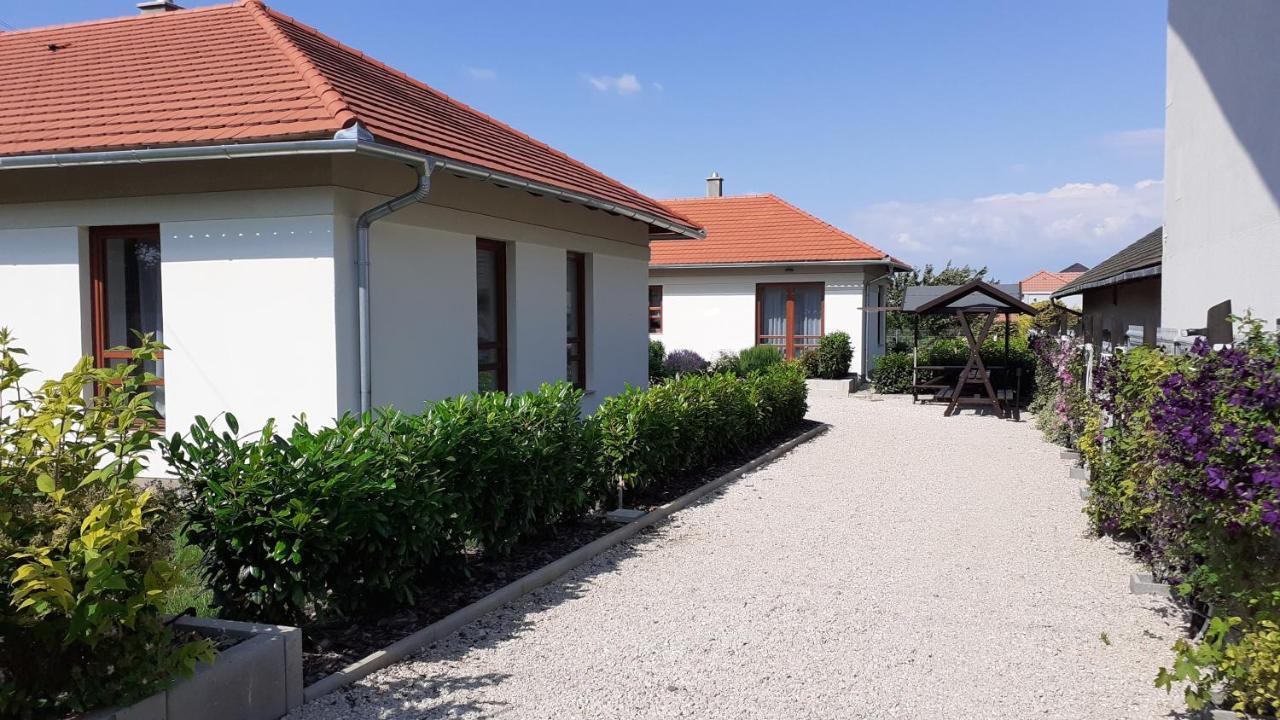 Bibic Apartman A Kapolnasnyek Kültér fotó